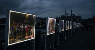 Galata Köprüsü’nde 15 Temmuz İstiklal Sergisi