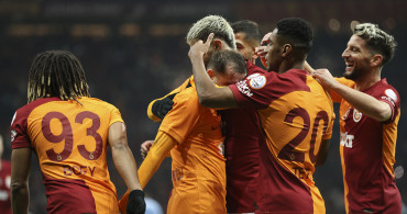 Galatasaray Fenerbahçe'nin rekorunu 19 yıl sonra egale etti