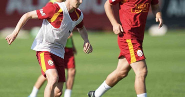 Galatasaray, günü çift antrenmanla tamamladı
