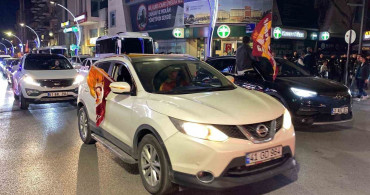 Galatasaray Şampiyonluk Kutlamasında Coşku Dolu Anlar
