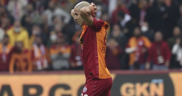 Galatasaray'da Cezayirli yıldız Sofiane Feghouli büyük tepki alıyor!