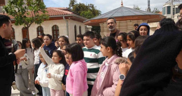 Gazele Gazel Korosu'nun Minik Sanatçıları Antakya'da Tarihi Gezintide