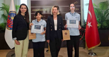 Gaziantep Kolej Vakfı Öğrencileri Zeka Oyunları Şampiyonasında Başarı Elde Etti