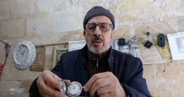 Gaziantep'in Saat Ustası Mahmut Faruk Öztütüncü: 65 Yıldır Zamanı Tamir Ediyor