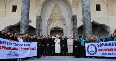 Gaziantep'te 1286 Öğrenci Umreye Uğurlandı