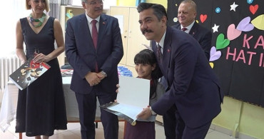 Gaziantep'te 680 bini aşkın öğrenci karne heyecanı yaşadı