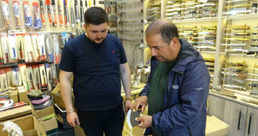 Gaziantep'te Bayram Öncesi Bıçak Bileme Yoğunluğu