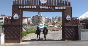 Gaziantep’te jandarma atlı birlikleri görev başında
