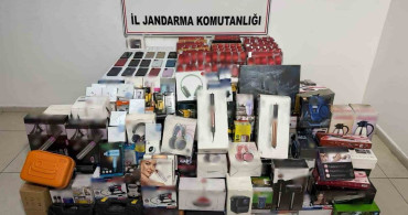 Gaziantep'te Kaçak Malzeme Operasyonu: 1,2 Milyon TL Değerinde Ele Geçirildi