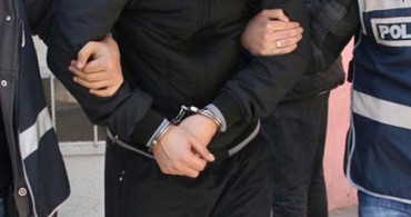 Gaziantep'te Kaçak Sigara Operasyonu; 3 Gözaltı