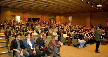 Gaziantep'te Prof. Dr. Oytun Erbaş ile İnsan Aklı Üzerine Sohbet
