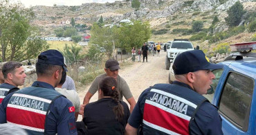 Gazipaşa'da şenlikte düşen kadın için jandarma hızlı müdahale etti