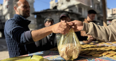 Gazze'de Umut ve Gelenek: Ramazan Sofralarının Vazgeçilmezi Taş Kadayıf