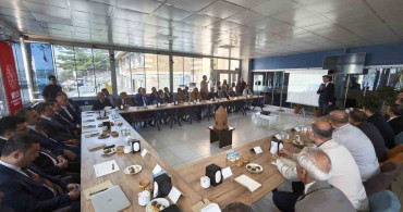 Geleneksel Ahlat Taş İşçiliği Çalıştayı Düzenlendi