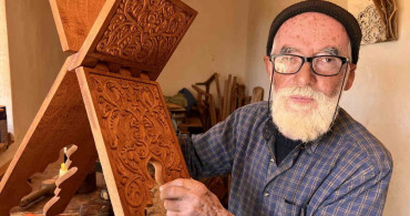 Gelenekten Geleceğe: Maraş Rahleleri Ustalarla Yaşatılıyor