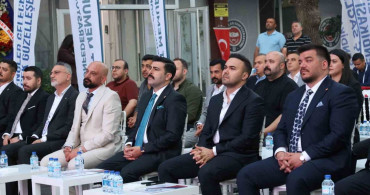 Genç Sağlık Sendikası'nda Osman Kaya güven tazeledi