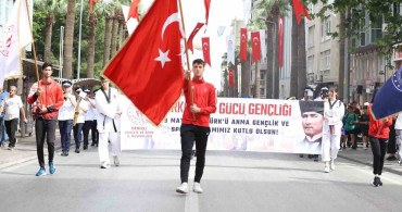 Gençlik Haftası Coşkusu Denizli'de Devam Ediyor