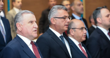 Gençlik ve Spor Bakanı Bak'tan Sporda Ambargo İtirazı