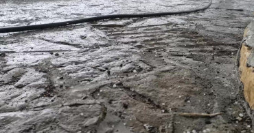 Gercüş'te Nohut Büyüklüğünde Dolu Yağışı