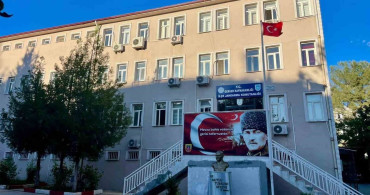 Gerger'de Uyuşturucu Operasyonu: İki Kişi Tutuklandı