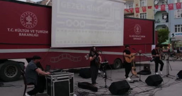 Gezen Sinema Tırı Karaman'da!