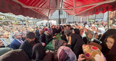 Giresun'da Taciz Mağduru Genç Kız Toprağa Verildi