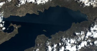 Göktürk Uydusuyla Çekilen Van Gölü Fotoğrafı Beğeni Topladı