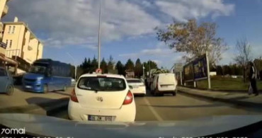 Gölbaşı'nda Trafikte Yumruklu Kavga: O Anlar Kamerada