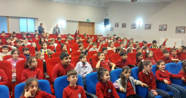 Gölcük’te Öğrencilere Sıfır Atık Eğitimi Verildi