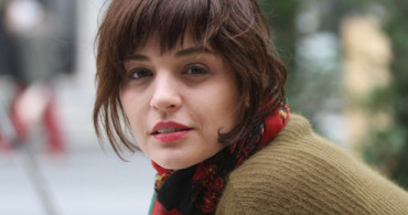 Gonca Vuslateri Ve Kerem Alışık Aşk İddialarını Yanıtsız Bıraktı