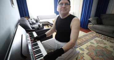 Görme Engelli Sanatçının Müzik Yolculuğu: Orhan Seyfi Öztürk