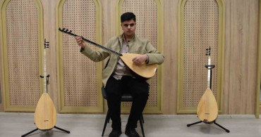 Görme Engelli Umut'un Müziğiyle Aydınlanan Hayatı