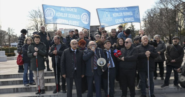Görme Engelliler, İran'a Yönelik Saldırıları Protesto Etti