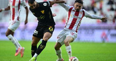 Göztepe, Hesap.com Antalyaspor'u Deplasmanda Mağlup Etti