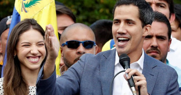 Guaido Venezuela Tarihindeki En Büyük Eylemi Gerçekleştirmeye Hazırlanıyor