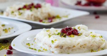 Güllaç nasıl yapılır? İftar sofralarının vazgeçilmez tatlısı güllaç tarifi