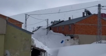 Gümüşhane Yaylalarında Kar Kalınlığı Evleri Aştı