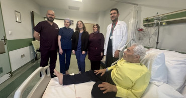 Güvercin Göğsü ve Skolyoz Hastasına Başarılı Aort Değişikliği