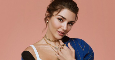Güzelliğiyle Herkesi Kendine Hayran Bırakan Hande Erçel Kerem Bürsin Sevdasından Vazgeçti!