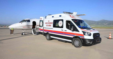 Hacda rahatsızlanan vatandaş ambulans uçakla Türkiye’ye getirildi
