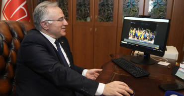 Hacettepe Üniversitesi Rektörü Güran, Anadolu Ajansı Oylamasına Katıldı