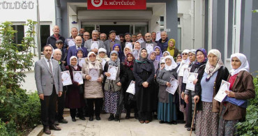 Hacı Adaylarına Özel Hac Hazırlık Semineri Gerçekleştirildi