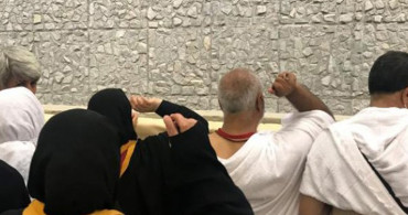 Hacılar Bayramın Üçüncü Gününde Mina'da Şeytan Taşladı
