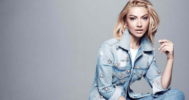 Hadise'nin Derin Yırtmacı Sosyal Medyayı Salladı
