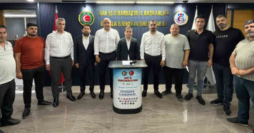 Hak-İş Diyarbakır İl Başkanı Aküzüm, 15 Temmuz'un anlamını vurguladı