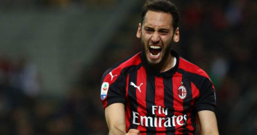 Hakan Çalhanoğlu, 2024 Senesine Kadar Milan'da!