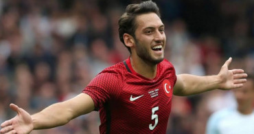 Hakan Çalhanoğlu Aşk İddialarına Açıklık Getirdi