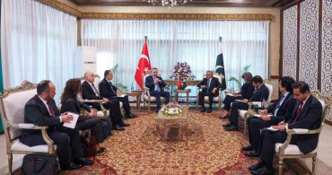 Hakan Fidan, Pakistanlı Mevkidaşı ile Görüşme Gerçekleştirdi