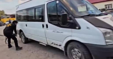 Hakkari'de aranan şahıs 45 kilogram uyuşturucuyla yakalandı