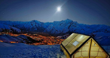 Hakkari'de Gece Kamp Deneyimi: Kış ve Baharın Buluşması
